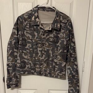 Tempo Paris Gray & Black Camo (reversible) Denim Jacket